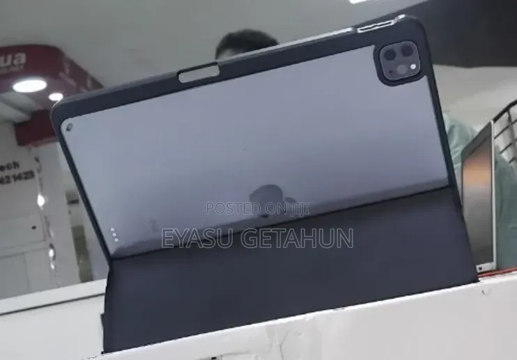 New Apple iPad Pro 1 TB