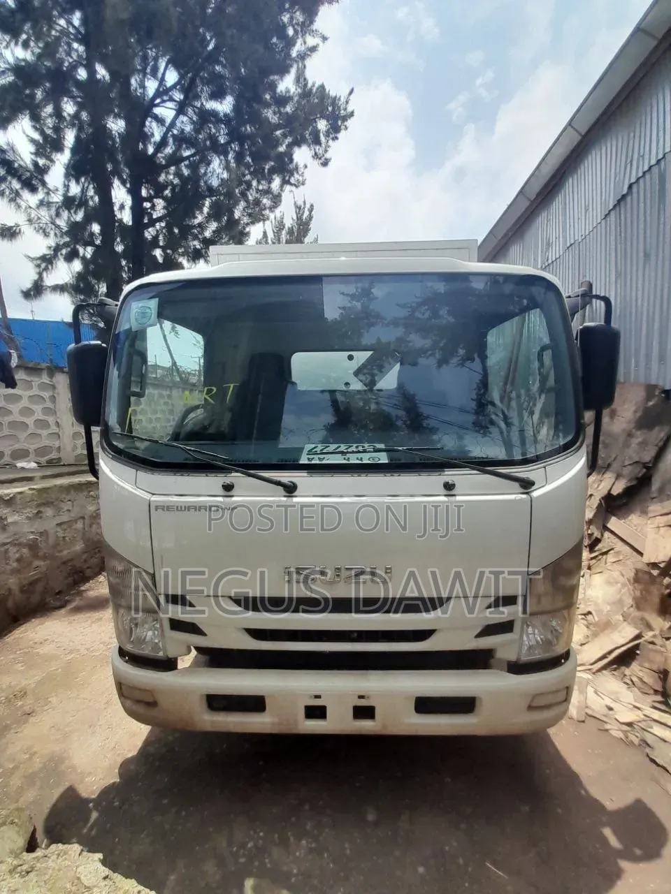 Isuzu for Rent