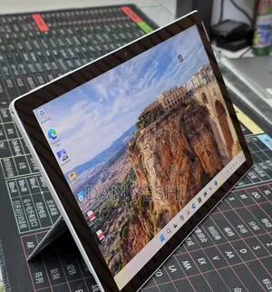 New Laptop Microsoft Surface Pro 7 16GB Intel Core i7 SSD 512GB
