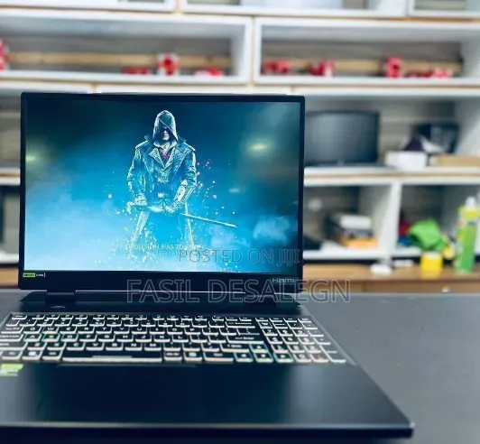 New Laptop Acer Predator Helios Neo 16 16GB Intel Core i9 SSD 1T