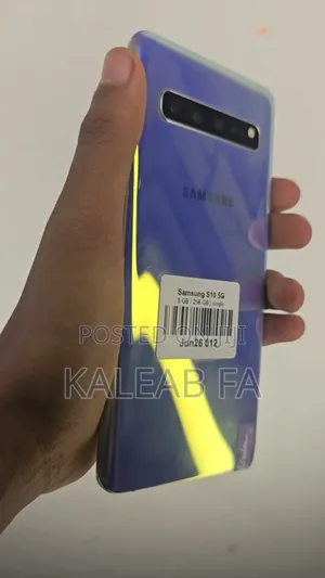 New Samsung Galaxy S10 5G 256 GB Silver