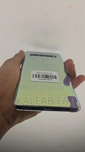 New Samsung Galaxy S10 5G 256 GB Silver