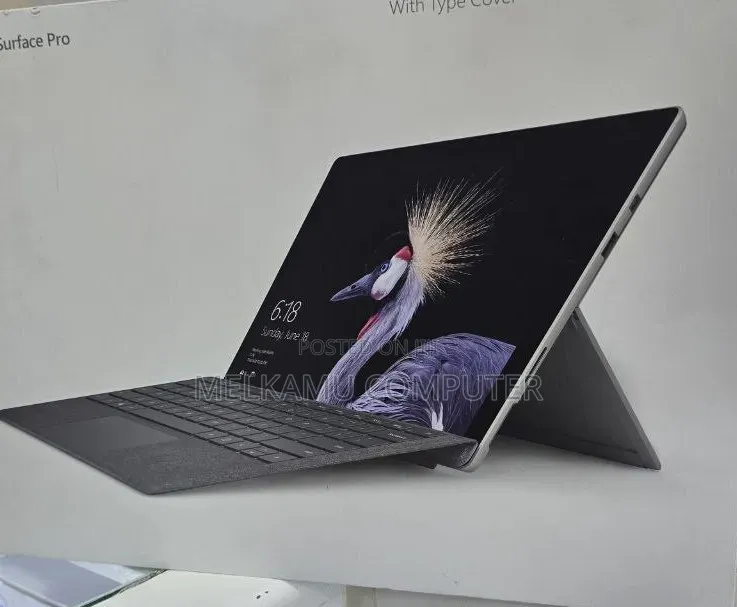 New Laptop Microsoft Surface Pro 5 8GB Intel Core i5 SSD 128GB