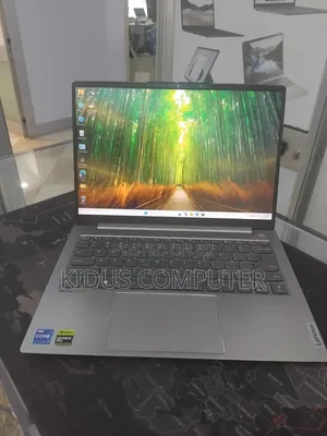 New Laptop Lenovo ThinkBook 13 16GB Intel Core i7 SSD 512GB