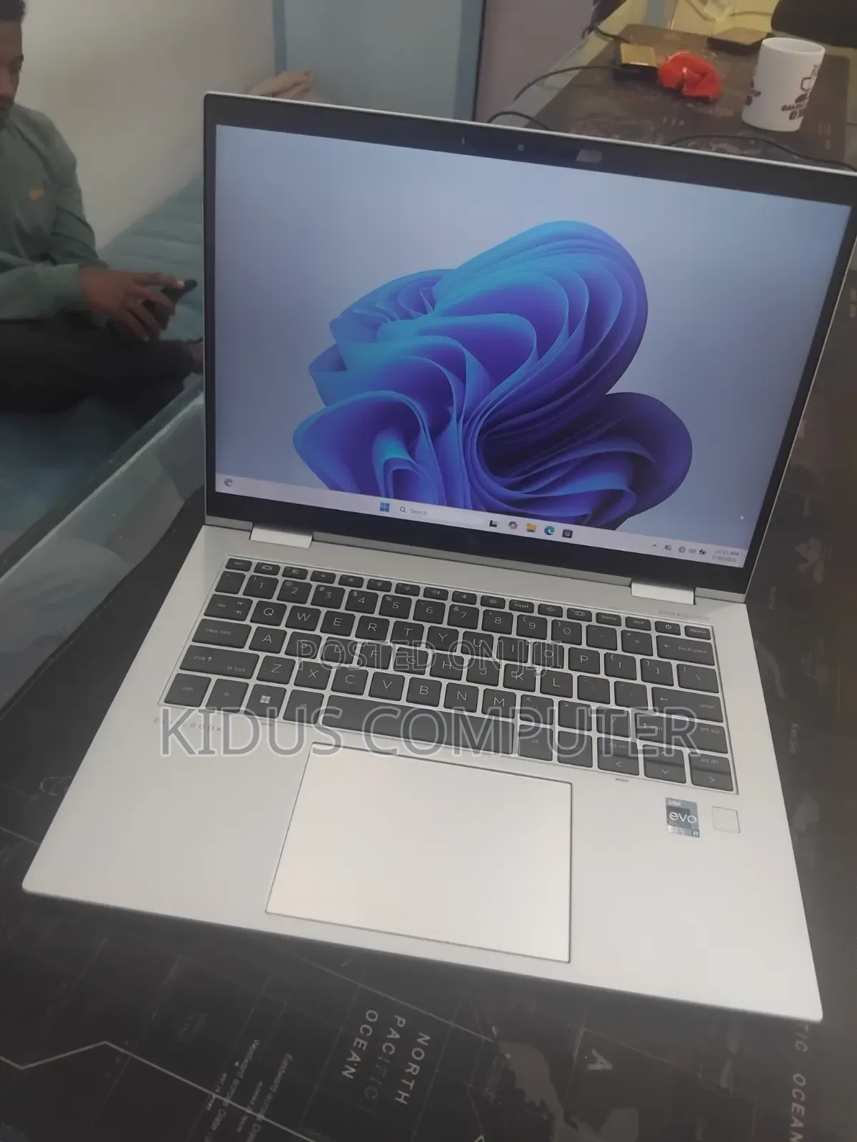 New Laptop HP EliteBook 840 G10 16GB Intel Core i7 SSD 512GB