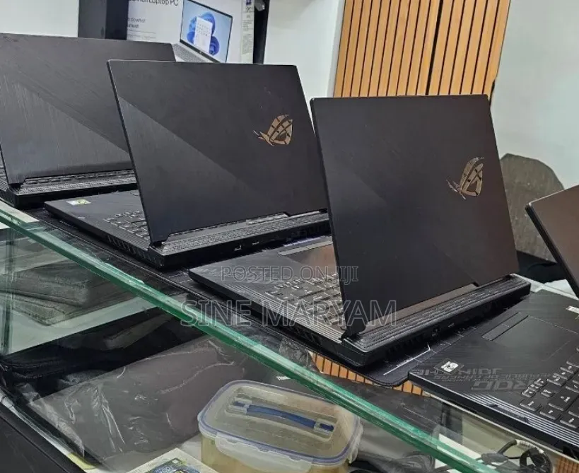 New Laptop Asus ROG Strix G16 G614 16GB Intel Core i7 SSD 512GB