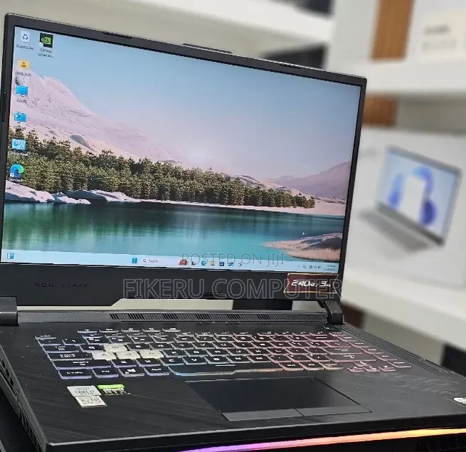 New Laptop Asus ROG Strix G15 16GB Intel Core i7 SSD 512GB