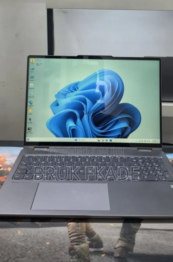 New Laptop Lenovo ThinkPad Yoga 16GB AMD Ryzen 7 SSD 512GB