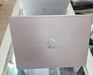 New Laptop HP Pavilion 14 8GB Intel Core i5 SSD 512GB