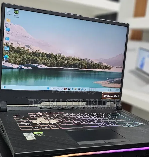 New Laptop Asus ROG Strix G15 16GB Intel Core i7 SSD 512GB