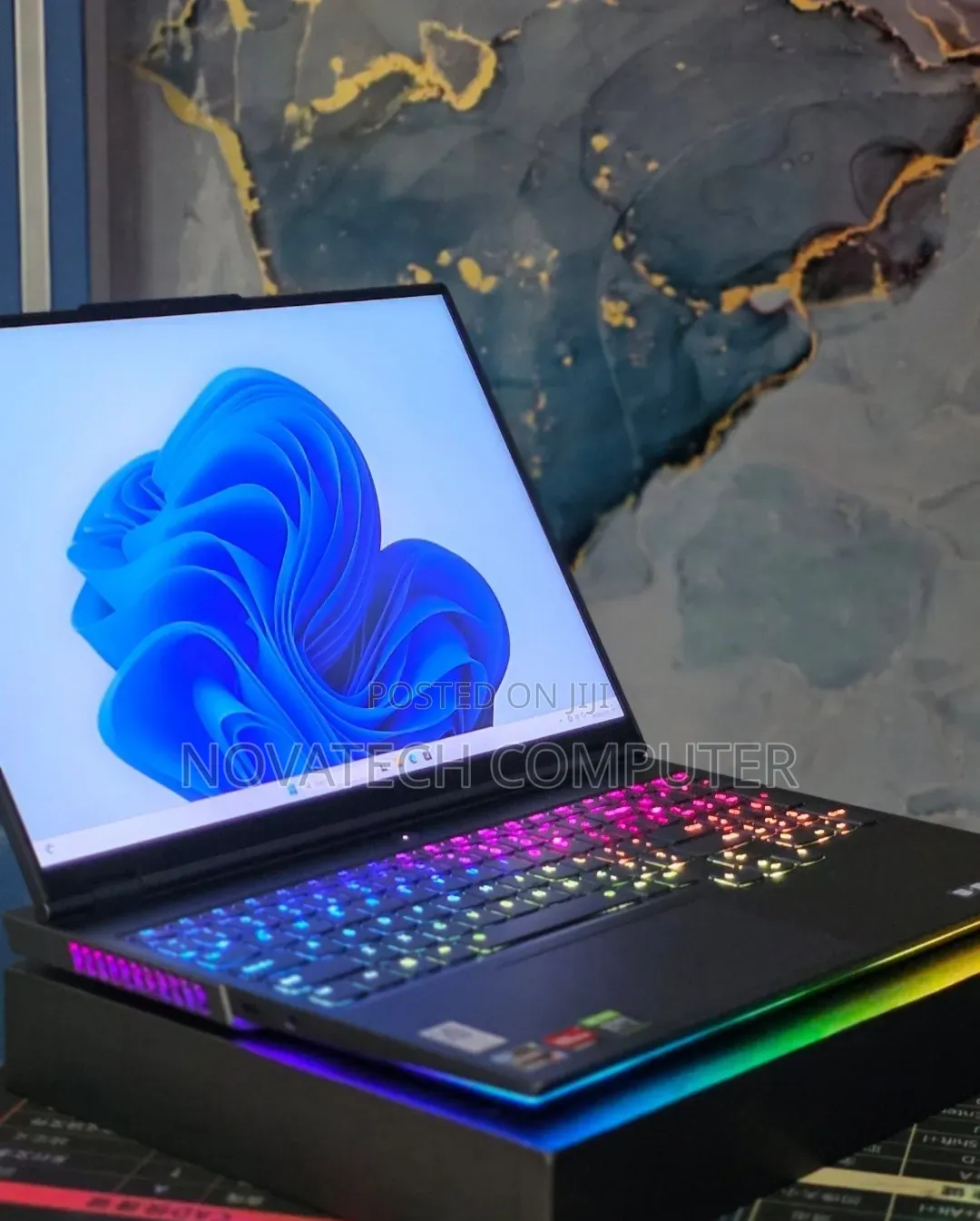 New Laptop Lenovo Legion 9 16GB AMD Ryzen 9 SSD 1T