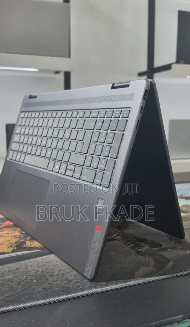 New Laptop Lenovo ThinkPad Yoga 16GB Intel Core Ultra 5 SSD 512GB