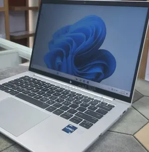 New Laptop HP EliteBook 840 G10 16GB Intel Core i5 SSD 512GB