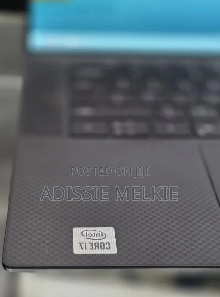 New Laptop Dell Precision 5550 16GB Intel Core i7 SSD 512GB