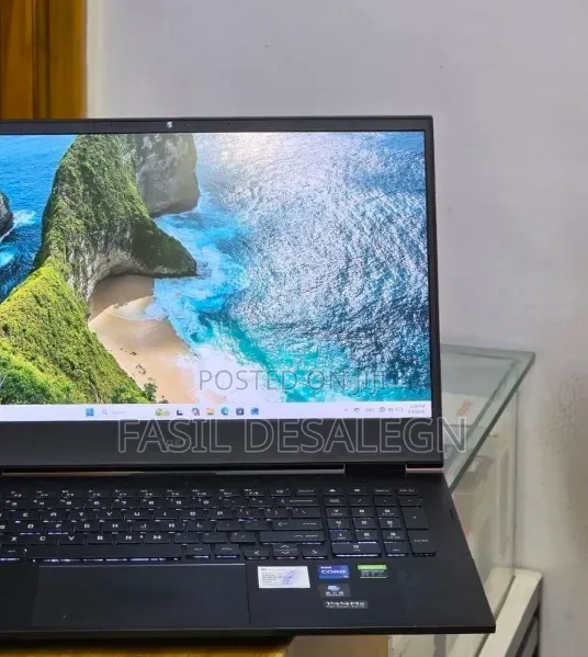 New Laptop HP Omen 16 16GB Intel Core i7 SSD 512GB