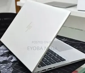 New Laptop HP EliteBook 845 G8 16GB AMD Ryzen 5 SSD 512GB
