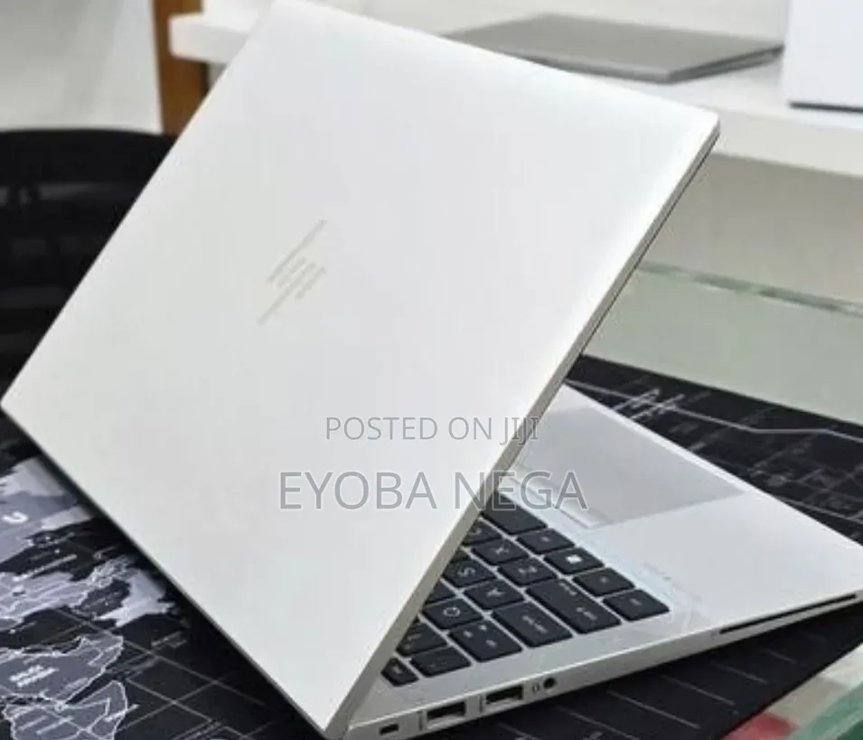 New Laptop HP EliteBook 845 G8 16GB AMD Ryzen 5 SSD 512GB