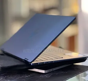 New Laptop HP OmniBook X Flip 14" 16GB Intel Core Ultra 5 SSD 512GB