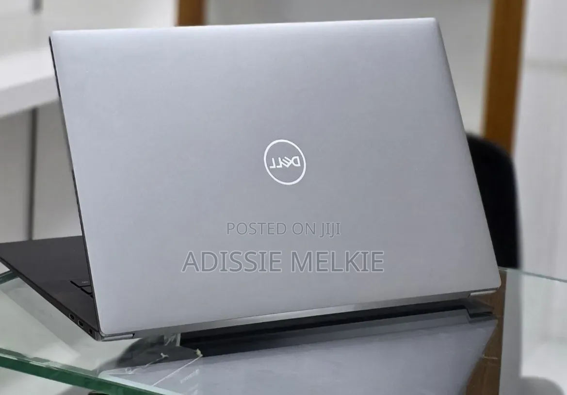 New Laptop Dell Precision 5550 16GB Intel Core i7 SSD 512GB
