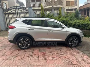 Hyundai Tucson 2020 Silver