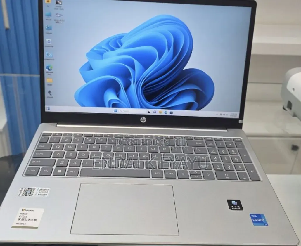 New Laptop HP 16GB Intel Core i5 SSD 1T