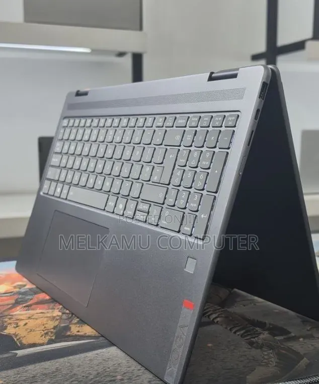New Laptop Lenovo ThinkPad Yoga 16GB Intel Core Ultra 5 SSD 512GB