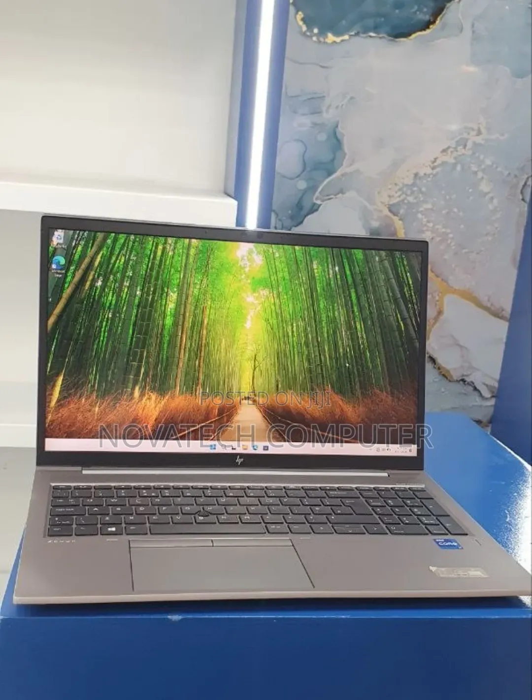 Laptop HP ZBook Firefly 14 G10 16GB Intel Core i7 SSD 512GB