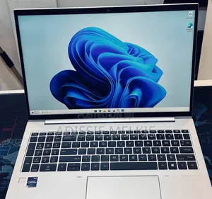 New Laptop HP EliteBook 860 G10 32GB Intel Core i7 SSD 1T