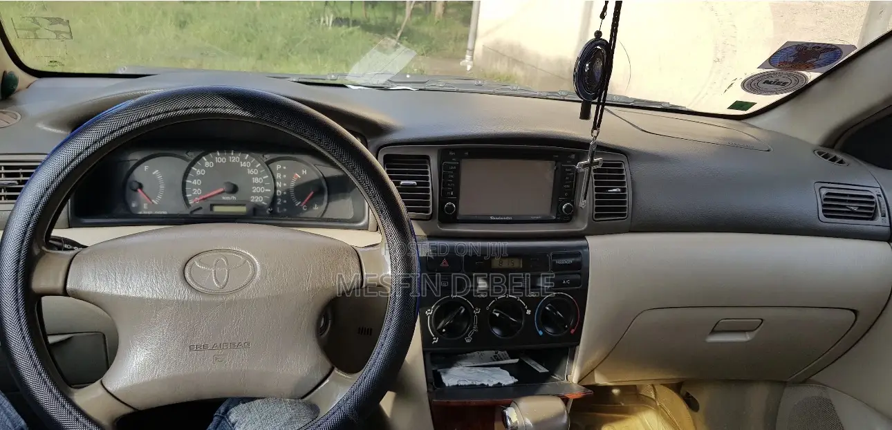 Toyota Corolla 2006 Silver