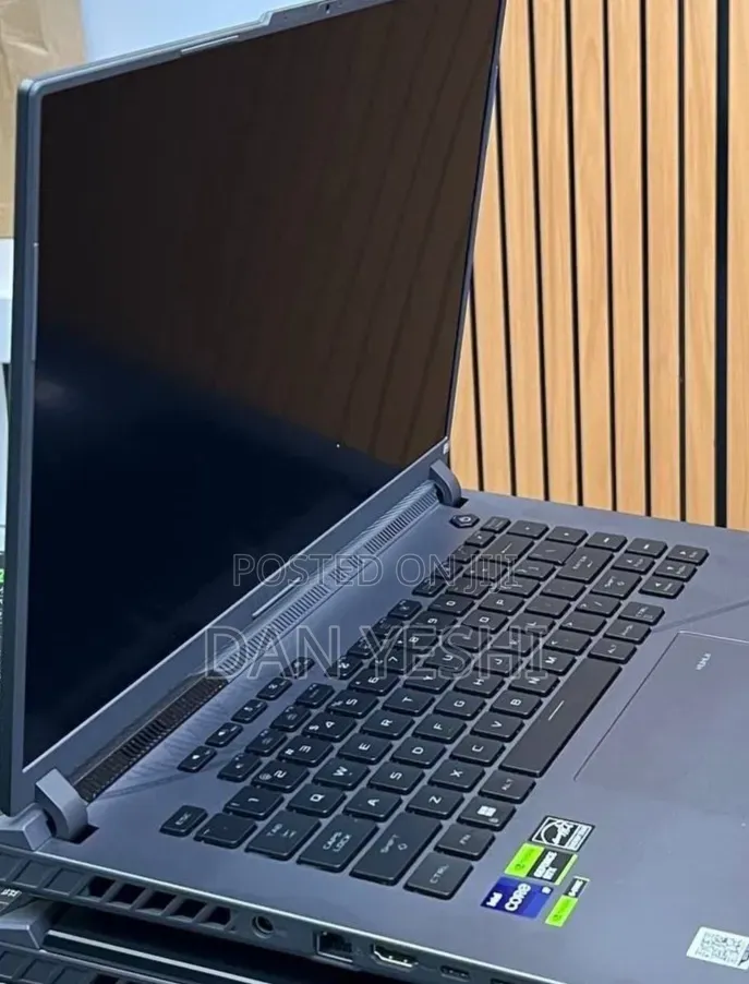 New Laptop Asus 16GB Intel Core i7 SSD 512GB