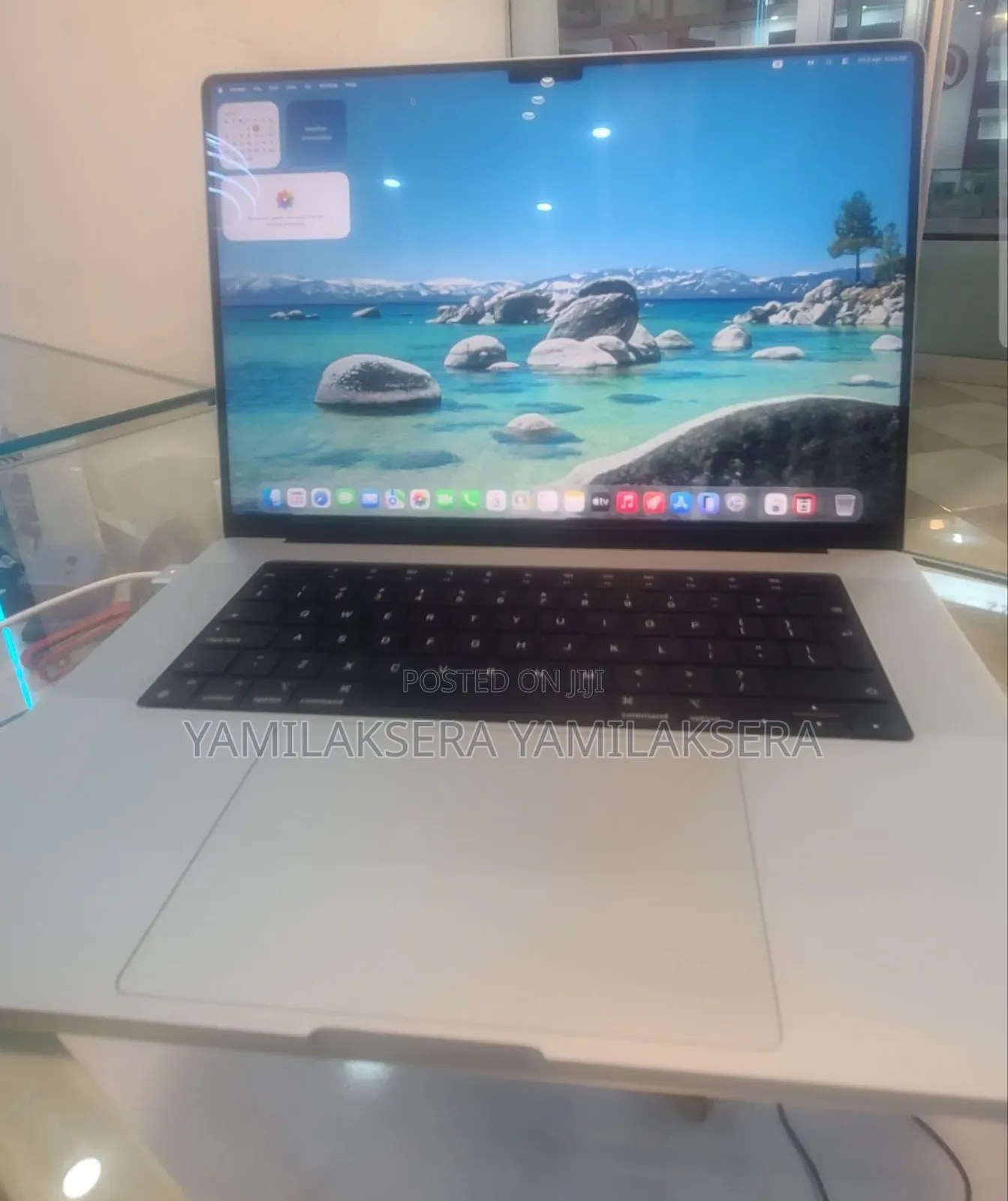 New Laptop Apple MacBook Pro 2021 M1 Max 64GB Apple M1 Pro SSD 1T