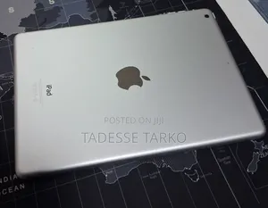 New Apple iPad Air 64 GB Silver