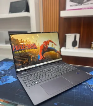 New Laptop Lenovo Yoga C740 16GB Intel Core Ultra 7 SSD 512GB