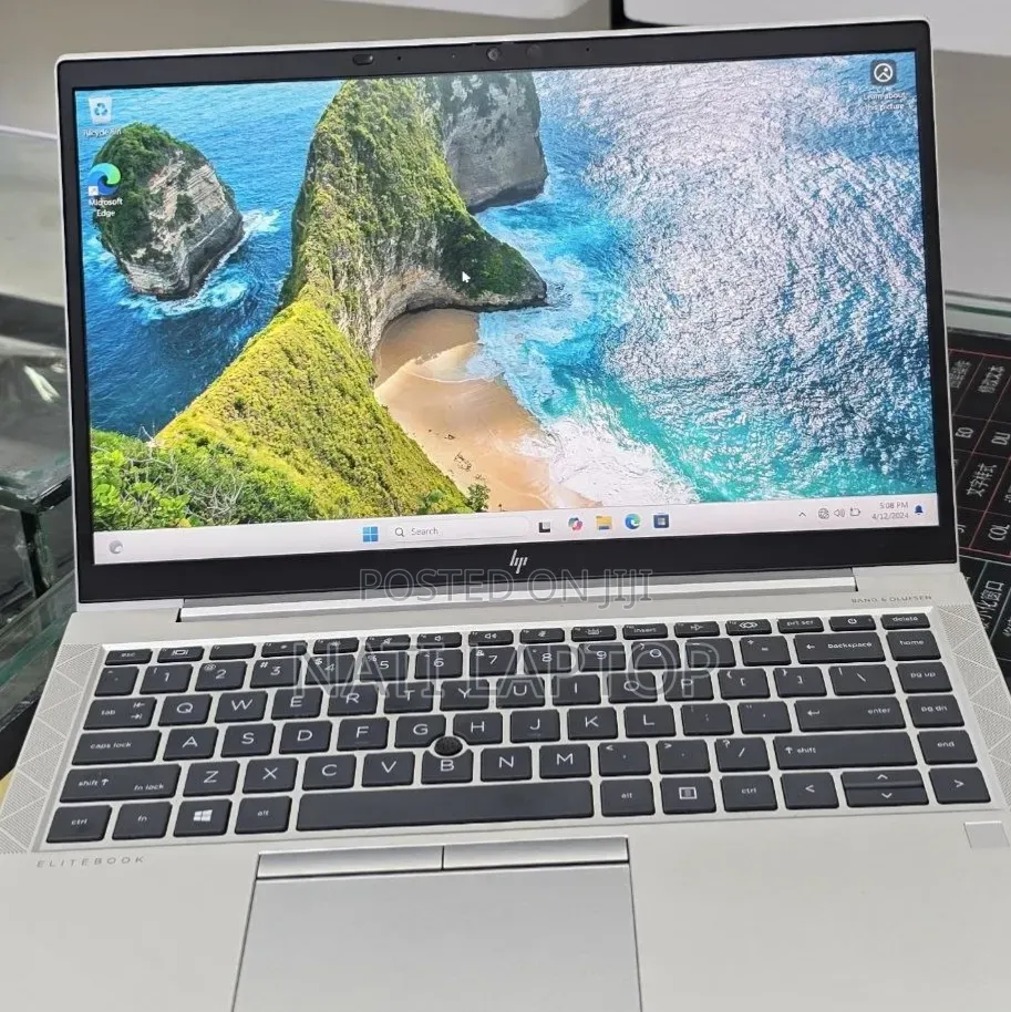 New Laptop HP EliteBook 845 G7 16GB AMD Ryzen 5 SSD 512GB