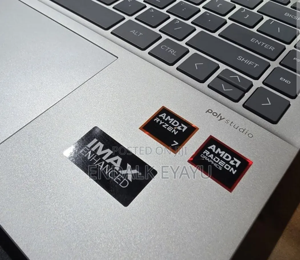 New Laptop HP Pavilion 14 32GB AMD Ryzen 7 SSD 1T
