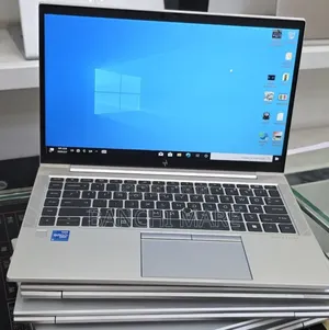 New Laptop HP EliteBook 840 G8 16GB Intel Core i5 SSD 512GB