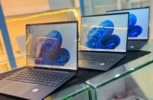 New Laptop HP Dragonfly G3 16GB Intel Core i7 SSD 512GB