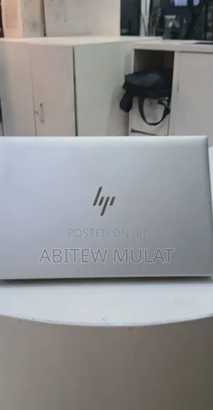 New Laptop HP EliteBook 840 G8 16GB Intel Core i5 SSD 512GB