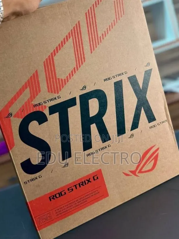 New Laptop Asus ROG Strix G16 16GB Intel Core i7 SSD 1T