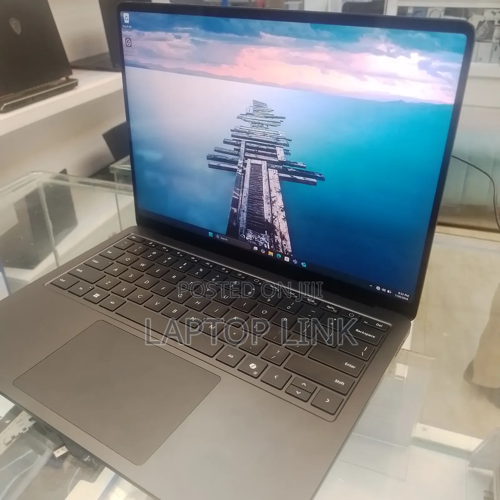 New Laptop Microsoft Surface 32GB Intel Core Ultra 7 SSD 512GB