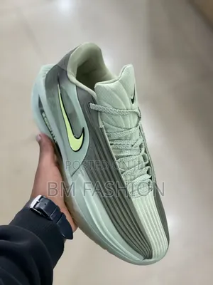 Nike G.T. 3