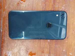 New Apple iPhone XR 64 GB Black