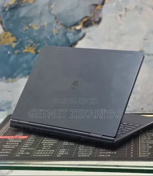 New Laptop Alienware M16 32GB Intel Core Ultra 9 SSD 1T
