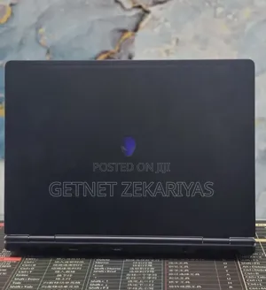 New Laptop Alienware M16 32GB Intel Core Ultra 9 SSD 1T