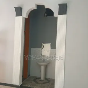 Furnished 5bdrm House in ዱከም, East Shewa for sale