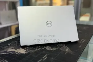 New Laptop Dell XPS 13 8GB Intel Core i5 SSD 512GB