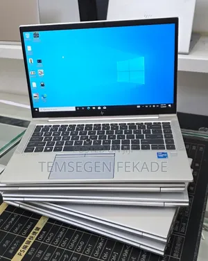 New Laptop HP EliteBook 840 G8 16GB Intel Core i5 SSD 512GB
