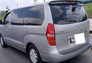 Hyundai Starex 2015 Silver