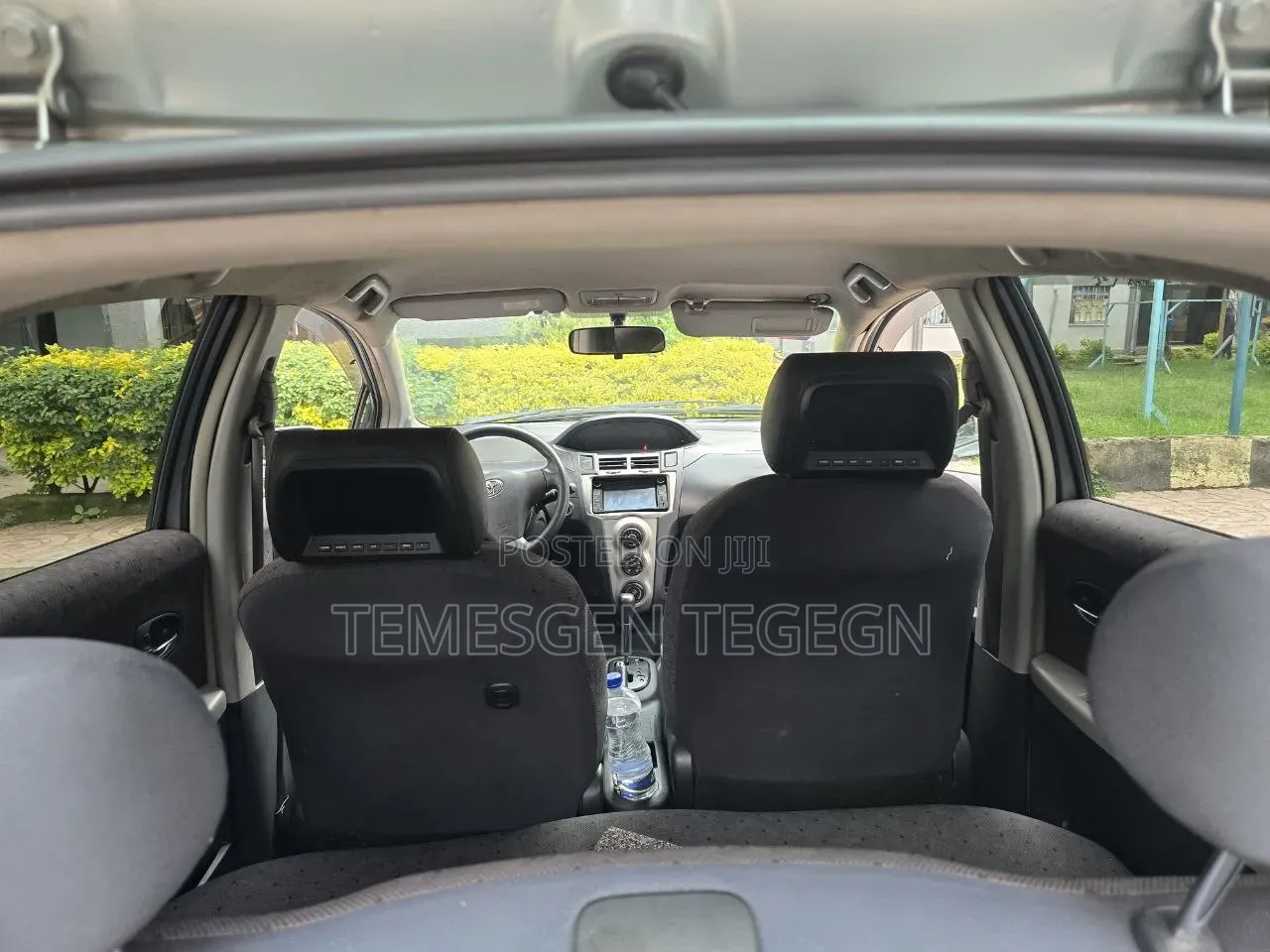Toyota Yaris 2010 Gray