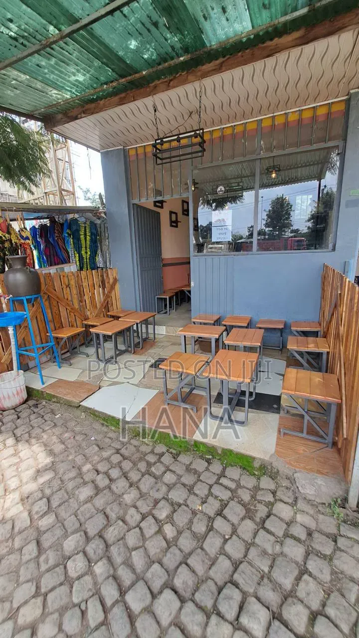  ዝግጁ የCoffee House ዕቃዎች ከቤቱ ኪራይ ጋር